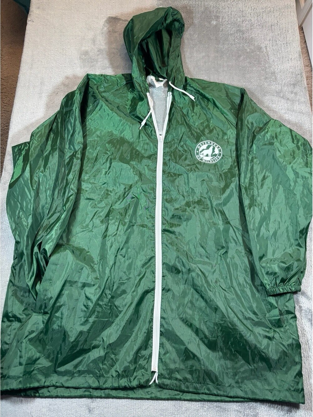 Defenders Of Wild Life Windbreaker One Size Green Recycled Material Raingear